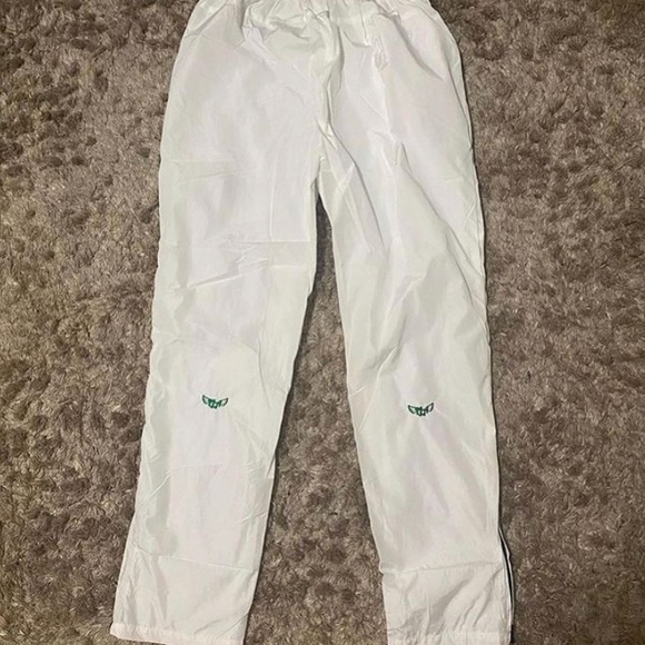 LLA Emerald WindBreakers in White